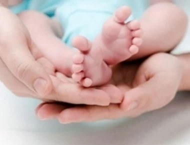 20χρονη γέννησε χωρίς να ξέρει ότι είναι έγκυος!